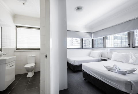 George Williams Hotel - Rent Accommodation 32