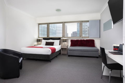 George Williams Hotel - Rent Accommodation 4