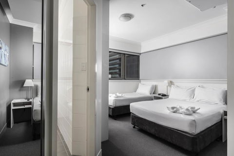 George Williams Hotel - Rent Accommodation 33