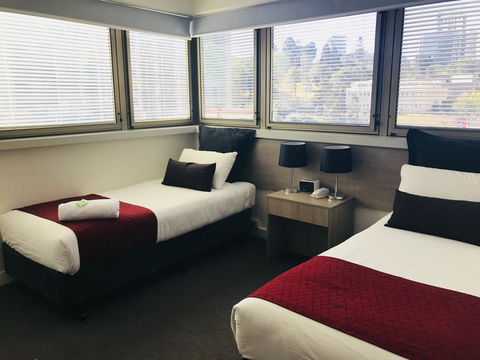 George Williams Hotel - Rent Accommodation 14