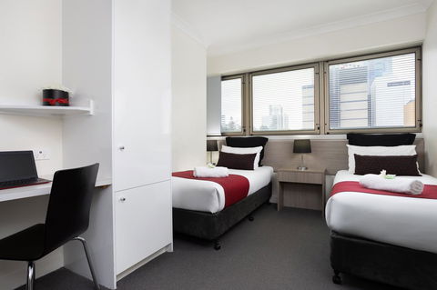 George Williams Hotel - Rent Accommodation 8