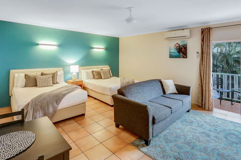 Coral Tree Inn - Rent Accommodation 6
