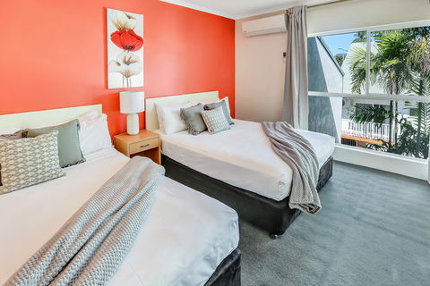 Coral Tree Inn - Rent Accommodation 23