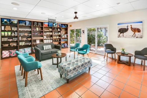 Coral Tree Inn - Rent Accommodation 29