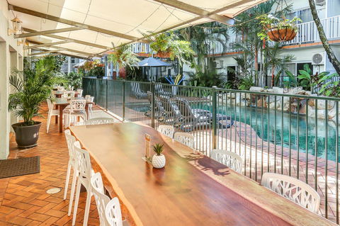 Coral Tree Inn - Rent Accommodation 22
