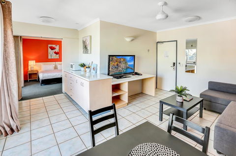 Coral Tree Inn - Rent Accommodation 25