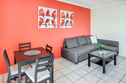 Coral Tree Inn - Rent Accommodation 14