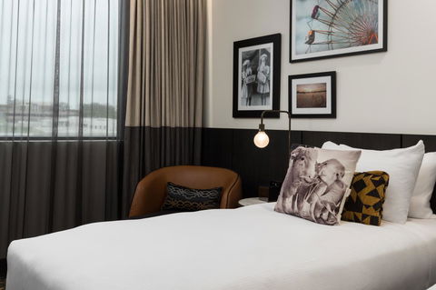 Rydges Fortitude Valley - Rent Accommodation 10
