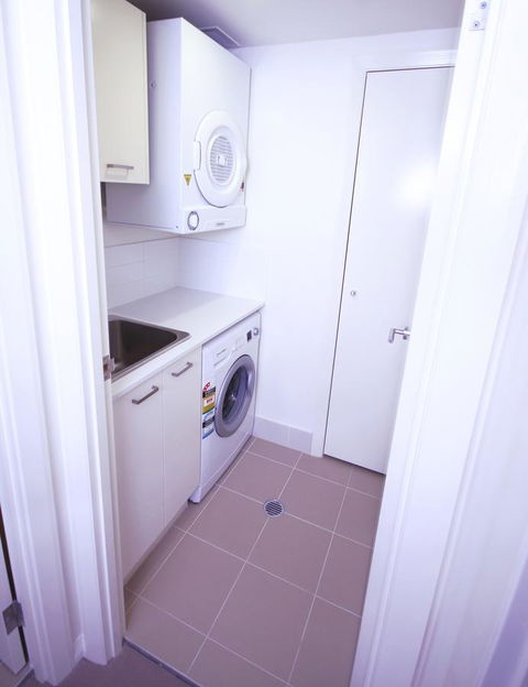 Domain Serviced Apartments - Rent Accommodation 4