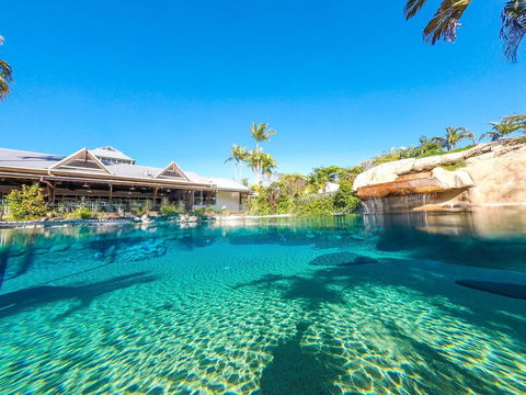 Cairns Colonial Club Resort - Rent Accommodation 0