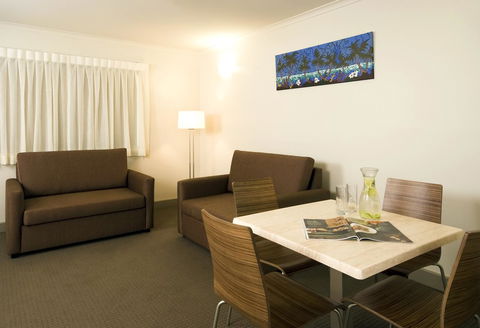 Cairns Colonial Club Resort - Rent Accommodation 29