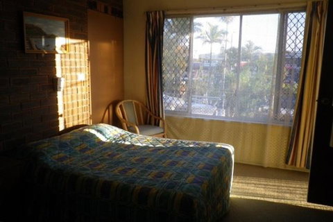 White Lanterns Motel - Rent Accommodation 2