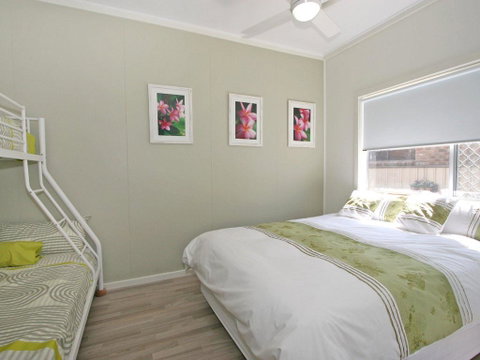 Yamba Daze - Sunrise - Pet Friendly - Rent Accommodation 3