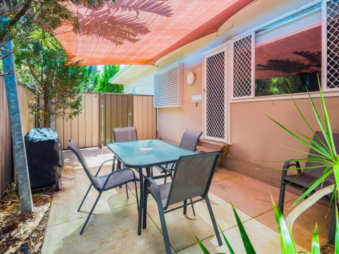 Yamba Daze - Sunset - Pet Friendly - Rent Accommodation 0