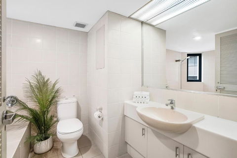 \'Coral Sea Dreaming\' Family Friendly Apartment - Rent Accommodation 3