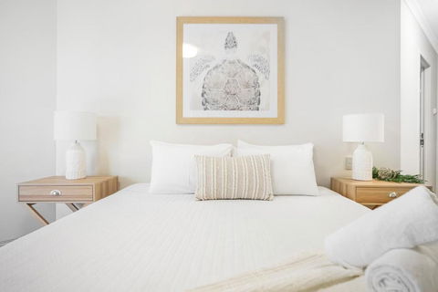 \'Coral Sea Dreaming\' Family Friendly Apartment - Rent Accommodation 2