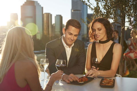 The Point Brisbane Hotel - Rent Accommodation 5