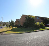 1/2 Brunswick Avenue - Rent Accommodation