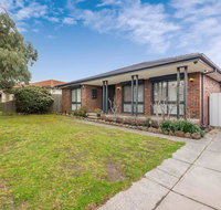 111 Relaxing Family Getaway in Burwood - Rent Accommodation
