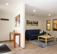 12 Mount Porepunkah Road - Rent Accommodation