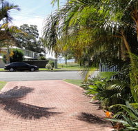 2 'Copacabana' 61 Sandy Point Road - cute unit with water views from the balcony - Rent Accommodation