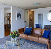 2 Bdrm South Yarra Apt With Balcony and Parking - Rent Accommodation