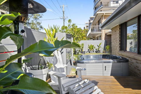 CARAVAN, BOAT & PET Friendly - RIGHT ON THE BORDER - Rent Accommodation 1