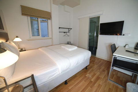 City Centre Budget Hotel - Rent Accommodation 4