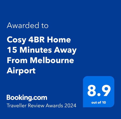 Cosy 4BR Home 15 Minutes Away From Melbourne Airport - Rent Accommodation 1