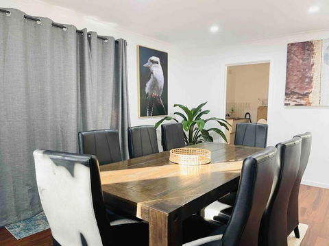 D140 Keilor Down Vacation - Rent Accommodation 3
