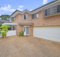 3/54 Owen Street Port Macquarie - Rent Accommodation