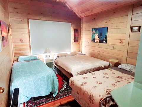 Abelia Cottages SPA LAKESIDE COTTAGE NO 1 - Rent Accommodation 1