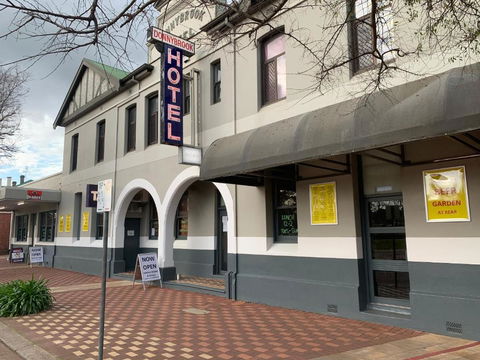 Donnybrook Hotel WA - Rent Accommodation 2