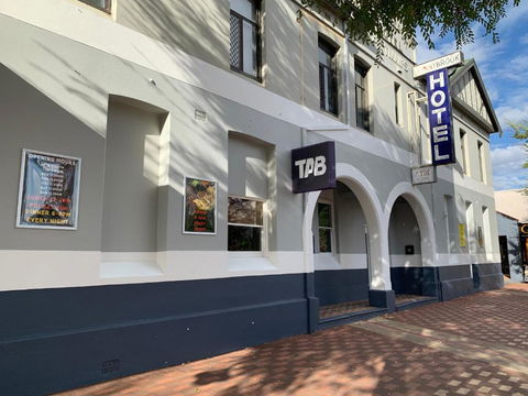 Donnybrook Hotel WA - Rent Accommodation 1