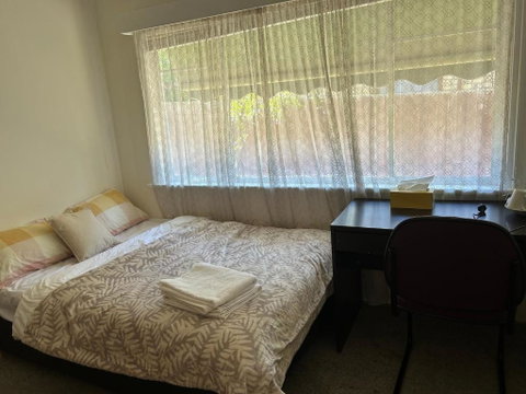Elgar 67 - Rent Accommodation 3