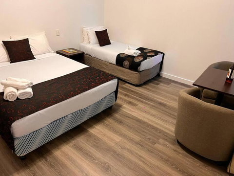 Ensuite Studio At Gouger St 106 - Rent Accommodation 0