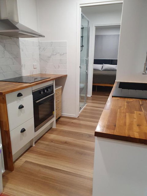 Forest Retreat Tiny Home Living - Rent Accommodation 2