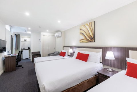 Ibis Styles Kingsgate Hotel - Rent Accommodation 3