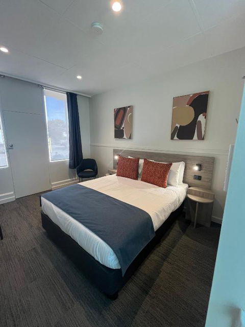 International Hotel Motel - Rent Accommodation 0