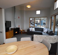 Akuna 3 - Rent Accommodation