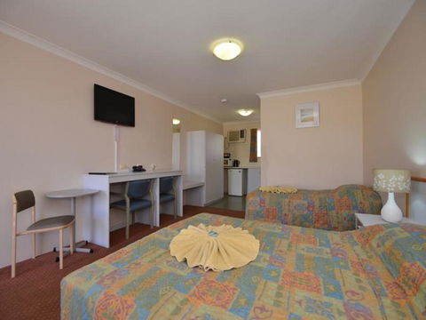 Albion Hotel - Rent Accommodation 3