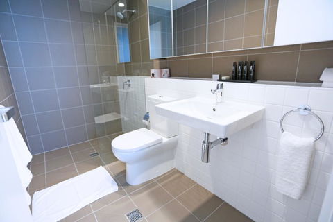 Alex Perry Hotel & Apartments - Rent Accommodation 2