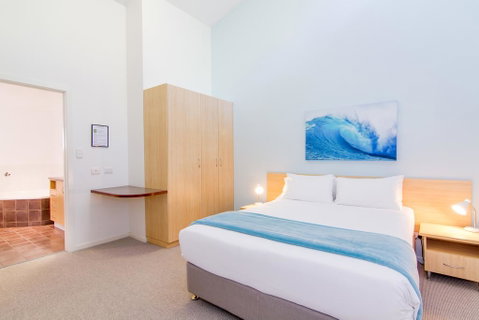 Angourie Resort - Rent Accommodation 1