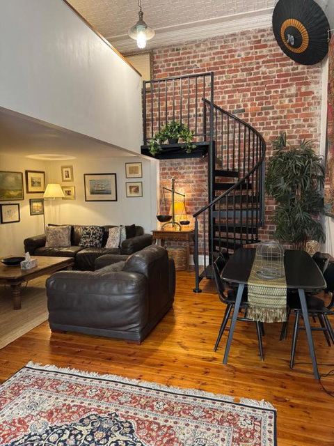 Luxury Mansion Loft By The Beach - Rent Accommodation 1