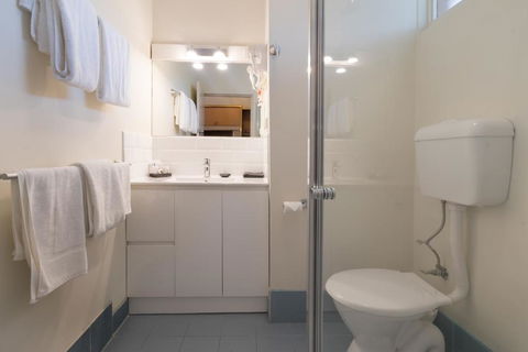 Moe Parklands Motel - Rent Accommodation 3