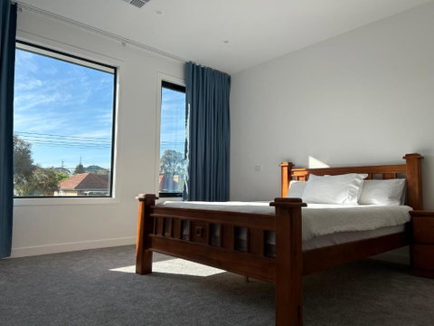 New 2-story House With 4 Bedrooms And 3 Shower Rooms - Rent Accommodation 2