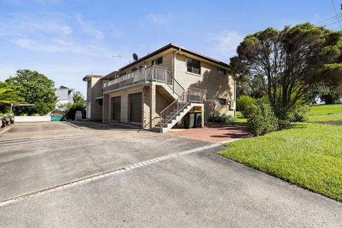 Ocean Drift - Rent Accommodation 2