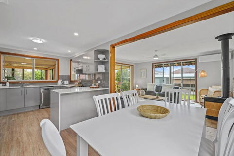 Ocean Breeze Vincentia - Rent Accommodation 3