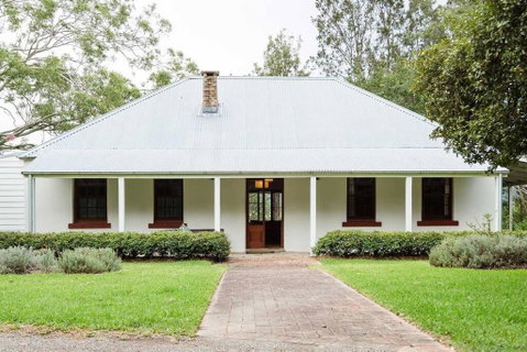Old Duninald - Heritage House - Rent Accommodation 0