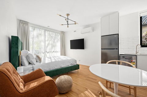 Peppertree Apartments - Rent Accommodation 3